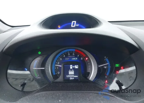 2011 Honda Insight Ex z USA, uszkodzony, nr VIN JHMZE2H72BS000741